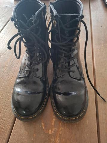 Dr Martens maat 37 beschikbaar voor biedingen