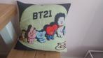 bts bt21 kussen kussenhoes album cd koya rj tata chimmy mang, Huis en Inrichting, Ophalen of Verzenden, Nieuw, Paars, Vierkant