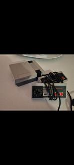 Nintendo NES mini, Spelcomputers en Games, Spelcomputers | Nintendo NES, Met 2 controllers, Ophalen of Verzenden, Zo goed als nieuw