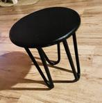 Industriële kruk / tafeltje mat zwart planten tafel krukje, Ophalen of Verzenden, Gebruikt, Hout