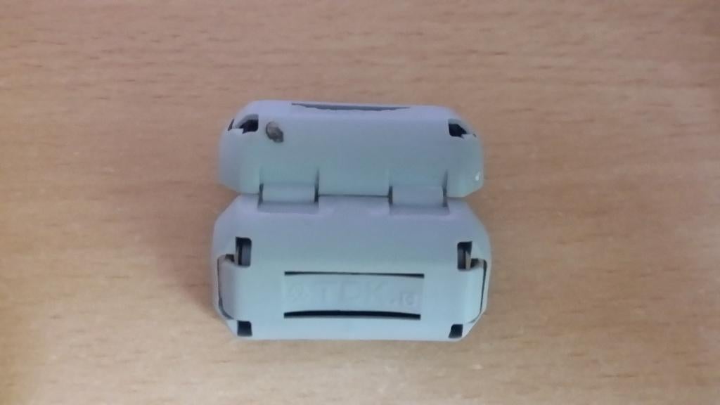 TDK ferriet kern, Verzenden, Nieuw, Minder dan 2 meter, Overige kabels