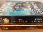 2 boeken van John Flanagan (Engelstalig), Boeken, Ophalen of Verzenden, Zo goed als nieuw
