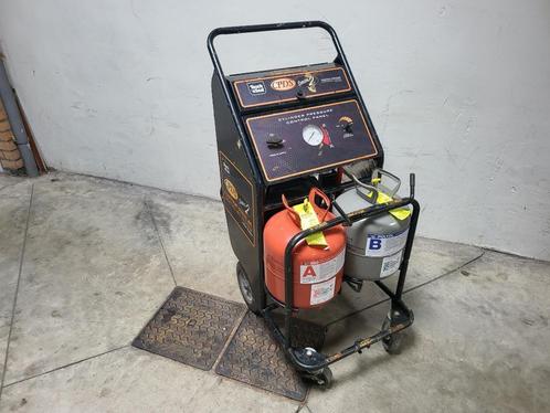 Touch n Seal Series 2 CPDS Spray Foam Machine, Doe-het-zelf en Verbouw, Schildersmaterialen, Gebruikt, Verfspuit of Verfpomp, Ophalen