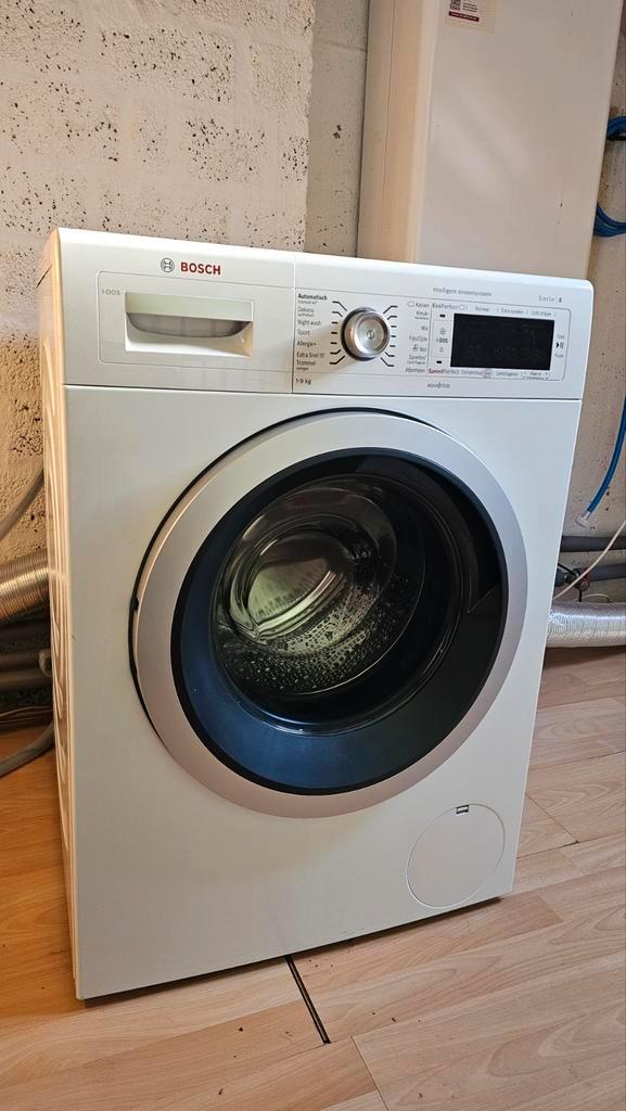 Bosch Serie 8 i-Dos 9kg Wasmachine, Witgoed en Apparatuur, Wasmachines, Zo goed als nieuw, Voorlader, 8 tot 10 kg, 85 tot 90 cm