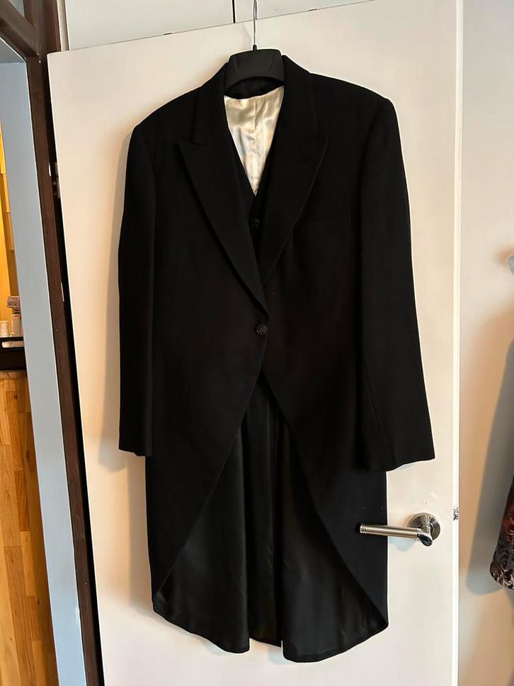 Zwarte Jacquet met Vest en Stropdas, Kleding | Heren, Kostuums en Colberts, Zo goed als nieuw, Maat 48/50 (M), Zwart, Ophalen of Verzenden