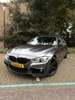 BMW 3-Serie 318i M pakket, Auto's, BMW, Automaat, 74 €/maand, Origineel Nederlands, 19 km/l