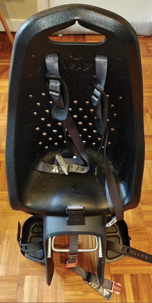 Thule Yepp Maxi, Easyfit Carrier XL, Fietsen en Brommers, Fietsaccessoires | Fietsstoeltjes, Gebruikt, Achterzitje, 9 t/m 36 kg