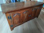 Houten kastje met deuren, Huis en Inrichting, Ophalen, Gebruikt, Overige houtsoorten, Ouderwets