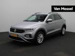 Volkswagen T-Roc 1.0 TSI Life | Navigatie | LMV | Parkeer se, Voorwielaandrijving, 12 maanden, Stof, Gebruikt