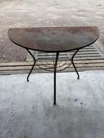 Halfronde stalen tafel, 90 x 45 cm, 90 cm hoog, Huis en Inrichting, Ophalen, Gebruikt, 50 tot 100 cm, Teakhout
