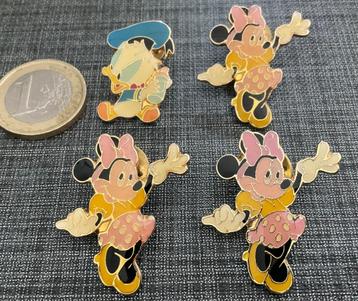 Pins - Donald Duck en Minnie Mouse .. 4 stuks beschikbaar voor biedingen