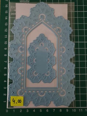  Snij- en Embossing Mal van Marianne Design, LR0335
 beschikbaar voor biedingen