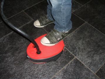 voetpomp beschikbaar voor biedingen