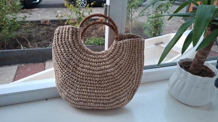 Handgemaakte strandtassen – uniek & stijlvol voor de zomer!, Huis en Inrichting, Woonaccessoires | Schalen en Manden, Nieuw, Rond