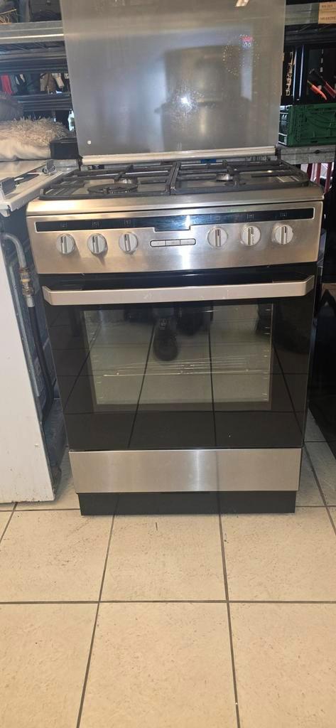 Zgan Inventum rvs gasfornuis met garantie, Witgoed en Apparatuur, Fornuizen, Zo goed als nieuw, Vrijstaand, Gas, 4 kookzones, 85 tot 90 cm