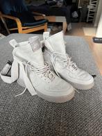 Hoge Nikes maat 38, Ophalen of Verzenden, Zo goed als nieuw, Grijs, Sneakers of Gympen