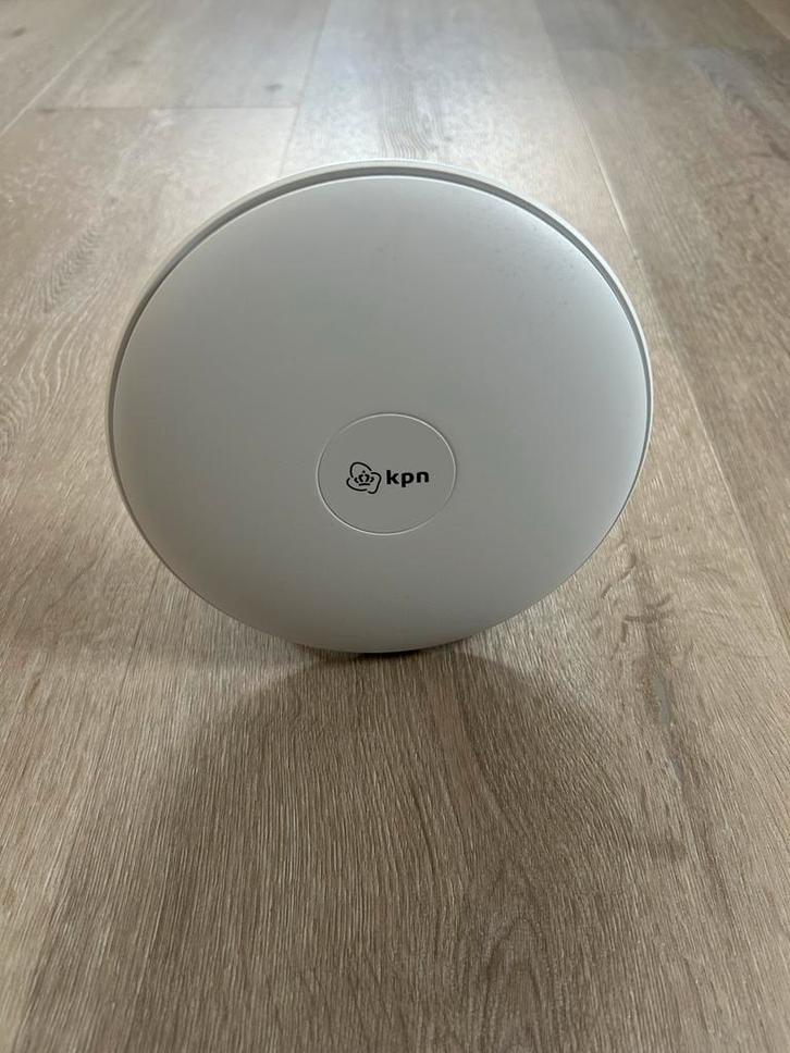 KPN Wifi Versterker en router van, Computers en Software, Accesspoints, Zo goed als nieuw, Ophalen of Verzenden