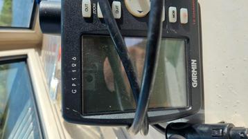 Garmin gps 126 op 12 volt vuuraansteker stekker beschikbaar voor biedingen