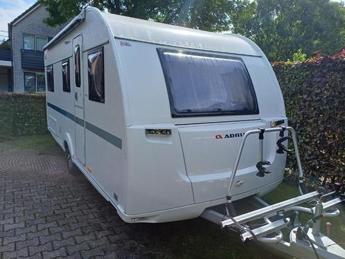 Adria Altea 502 UL, enkele bedden, rondzit, voortent, mover, Caravans en Kamperen, Caravans, Particulier, tot en met 4, 1000 - 1250 kg