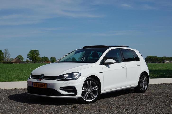 Volkswagen Golf 7.5 R-line PANORAMA TREKHAAK VIRTUAL PDC, Auto's, Volkswagen, Bedrijf, Golf, ABS, Adaptive Cruise Control, Airbags