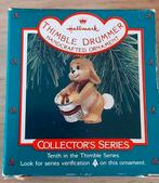HALLMARK THIMBLE DRUMMER KEEPSAKE ORNAMENT-KONIJNTJE, Verzenden, Zo goed als nieuw