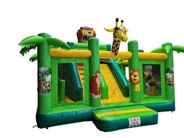 Te koop mooi nieuw springkussen mega jungle 6 x 6,5 meter  beschikbaar voor biedingen