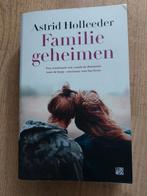 Astrid Holleeder - Familiegeheimen, Ophalen of Verzenden, Zo goed als nieuw, Astrid Holleeder