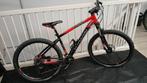 Btwin rockrider 560 mountainbike met hydrolische remmen, Fietsen en Brommers, Fietsen | Jongens, Ophalen, Zo goed als nieuw, 26 inch of meer