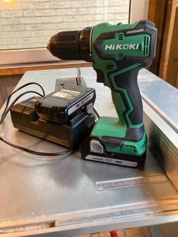 Accuboormachine hikoki beschikbaar voor biedingen