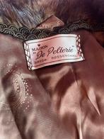 Vintage Bontjas "De Pelterie" Breda, Ophalen, Gedragen, Maat 38/40 (M), Bruin