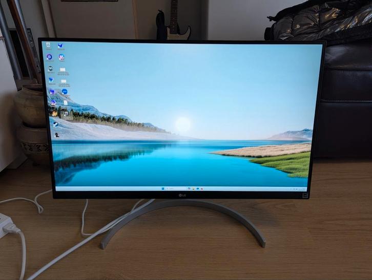 LG 27UK850-W 27" 4K IPS Monitor, Computers en Software, Monitoren, Gebruikt, 60 Hz of minder, DisplayPort, HDMI, USB-C, Gaming