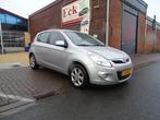 Hyundai i20 1.2i i-Catcher (bj 2011), Euro 5, Gebruikt, Zwart, 4 cilinders