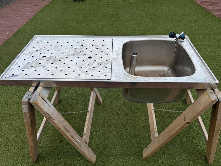 Lekblad, met spoelbak, thuistap, mancave, bar, Hobby en Vrije tijd, Feestartikelen, Zo goed als nieuw, Ophalen