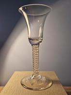 Slingerglas met dubbele slinger, Antiek en Kunst, Antiek | Glas en Kristal, Ophalen of Verzenden