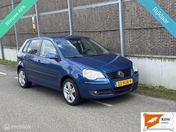 Volkswagen Polo 1.4-16V SPORTLINE NAP/NWE APK/NETTE AUTO/LM  beschikbaar voor biedingen