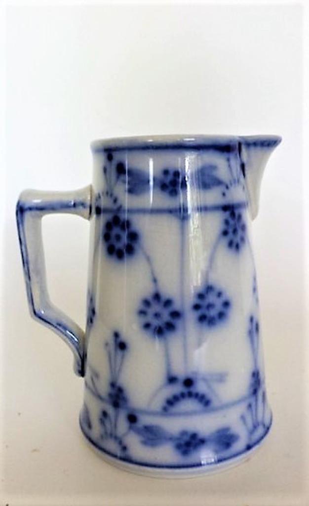 Blauw wit kannetje Opaque de Sarreguemines (8039), Antiek en Kunst, Curiosa en Brocante, Ophalen