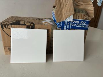 1,5 m2 Wandtegels 15x15 cm wit glanzend, nieuw beschikbaar voor biedingen