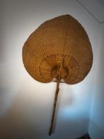 Brocante grote rotan waaier, Antiek en Kunst, Curiosa en Brocante, Ophalen of Verzenden