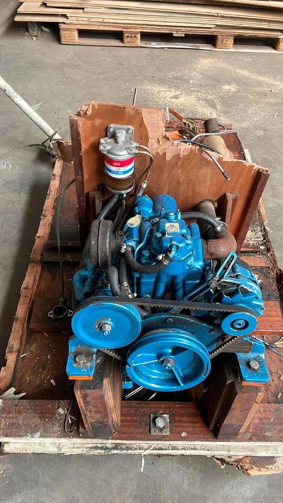 Renault marine motorblok, Watersport en Boten, Bootonderdelen, Gebruikt, Motor en Techniek, Ophalen