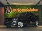 Volkswagen T-Roc R 150 PK |VIRTUAL|ACC|LANEASS.|SFEERVERLICH, 4 cilinders, Leder en Stof, Zwart, Bedrijf