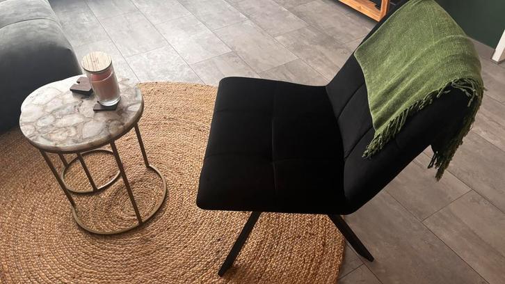 Velvet zwarte fauteuil, Huis en Inrichting, Fauteuils, Zo goed als nieuw, Stof, 50 tot 75 cm, Minder dan 75 cm, Ophalen