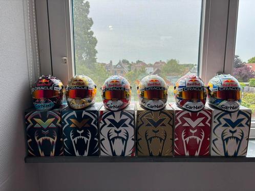 6x Max Verstappen 1:2 schaalmodel helmen seizoen 2022, Verzamelen, Automerken, Motoren en Formule 1, Zo goed als nieuw, Formule 1