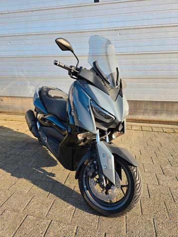 Yamaha X Max 300 Tech Max bj 2022 Grey beschikbaar voor biedingen