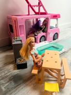 Unieke kans!Barbie camperbus met4 barbies, zo goed als nieuw, Kinderen en Baby's, Speelgoed | Poppen, Ophalen, Zo goed als nieuw