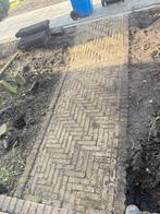Waaltjes & opsluitbanden GRATIS, Tuin en Terras, Tegels en Klinkers, Ophalen, Gebruikt, Overige typen, Minder dan 5 m²
