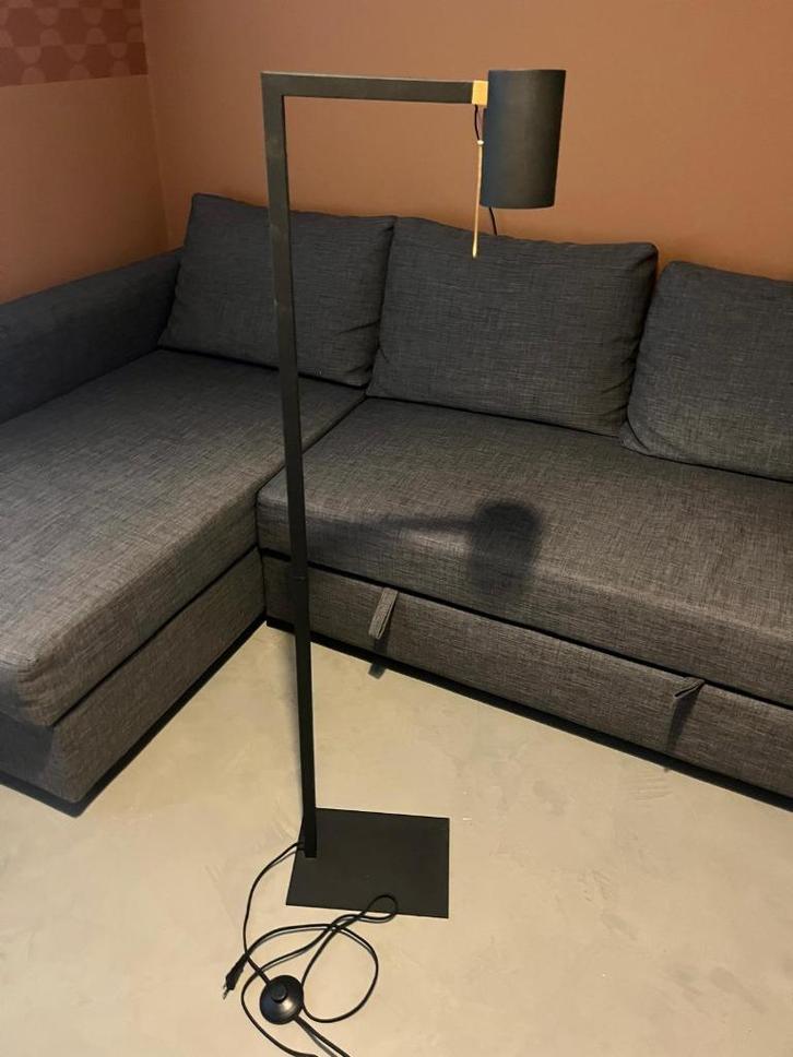 Vloer lees lamp - LESLEY, Huis en Inrichting, Lampen | Vloerlampen, Gebruikt, 100 tot 150 cm, Metaal, Ophalen