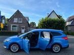 Ford Focus Wagon 1.5 Titanium 150PK / NAVI/TEKHAAK/NAP., Stof, 4 cilinders, 150 pk, Blauw