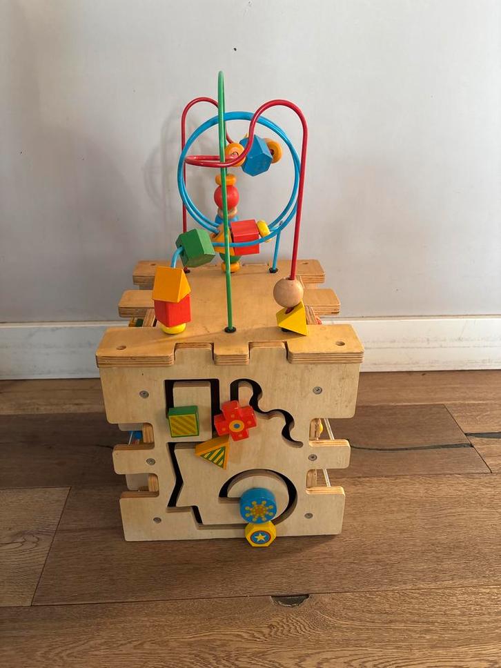 KidKraft Deluxe Activiteiten Kubus, Kinderen en Baby's, Speelgoed | Educatief en Creatief, Gebruikt, Knutselen, Met geluid, Ophalen of Verzenden