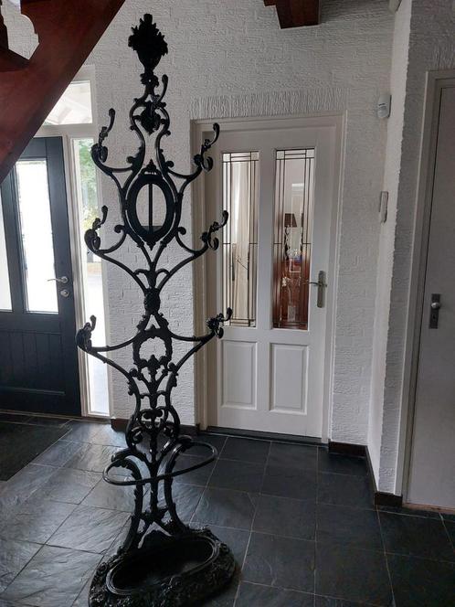 Antieke Gietijzeren Kapstok, Huis en Inrichting, Woonaccessoires | Kapstokken, Gebruikt, Staande kapstok, 150 tot 200 cm, Metaal