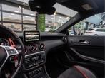 Mercedes-Benz A-Klasse AMG 45 4MATIC | Pano | AMG Kuipstoele, Auto's, Mercedes-Benz, Automaat, 12 maanden, Gebruikt, 4 cilinders
